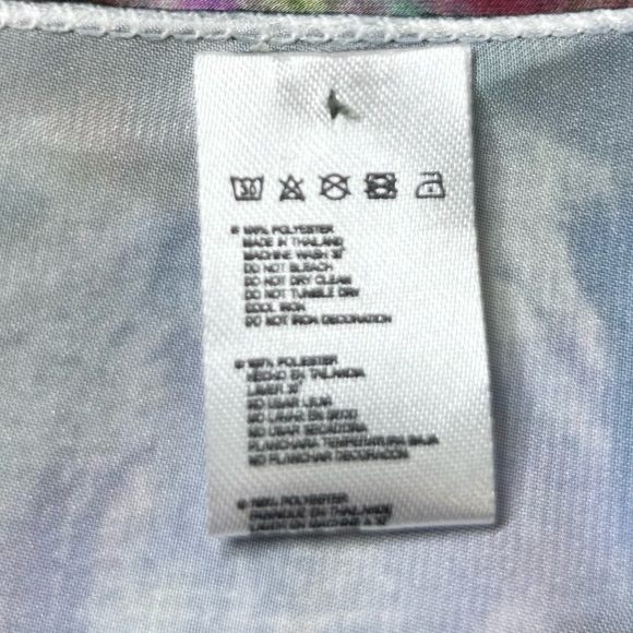 Claude Monet Waterlilies Print Scarf - Picture 7 of 9